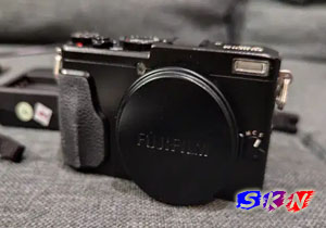 Di jual kamera bekas fujifilm x70 Rp 8.500.000