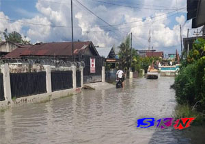 Warga Sukajadi Pekanbaru Keluhkan Jalan Rusak Dan Banjir, Begini Keluhan Mereka