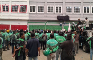 Lagi Lagi Kantor Grab Di Medan Didemo Ratusan Ojol, Ini Dia Penyebabnya