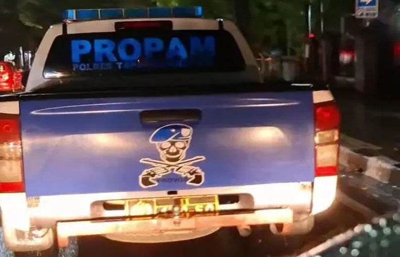 Hajab, Diduga Mobil Dinas Propam Polres Tapsel Tabrik Lari, Pengemudinya Dibawah Umur