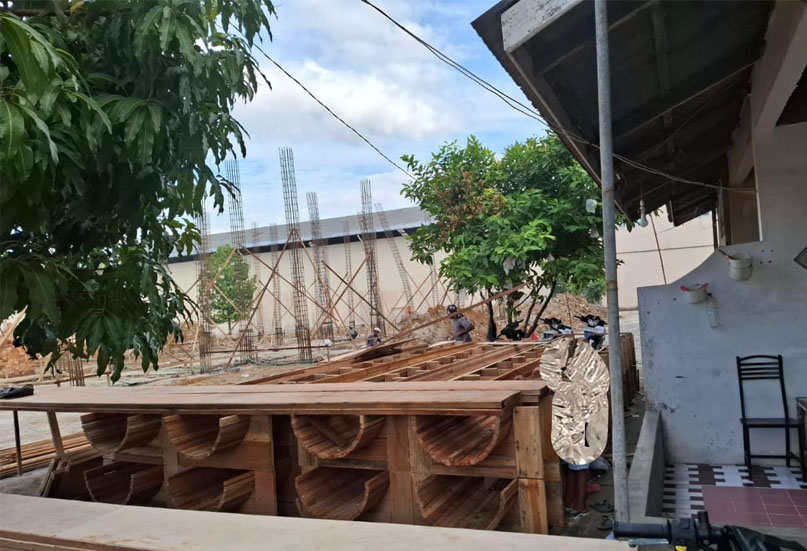 Milik Siapa ? Bangunan Berdiri Tidak Ada Izin PBG Di Gang Pardamean Kelurahan Kedai Durian Medan