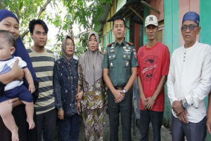 Berikan Dukungan dan Bantuan Moril, Dandim 0208/As Kunjungi Rumah Orang Tua Dinda Peserta Top 25 DA7 Indosiar
