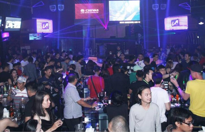 Tewas, Wanita Muda Kejang Kejang Ditempat Hiburan Malam, Diduga Over Dosis Narkoba