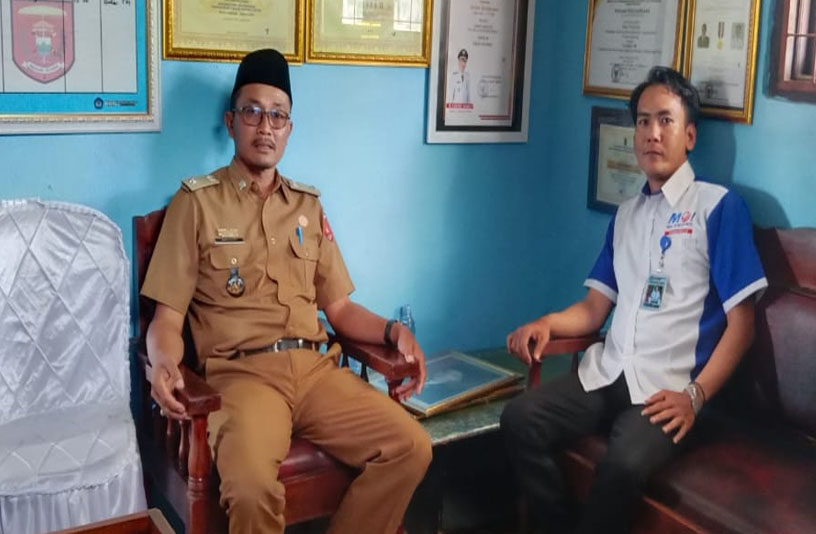 Bukti Konsistensi Kinerja Kades Buchori, Desa Trimulya Raih Penghargaan