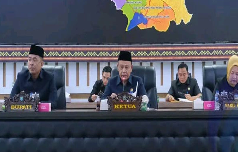 Bupati Oku Selatan Sampaikan Jawaban Atas Pandangan Umum Fraksi Dprd Kab. Oku Selatan