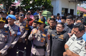 Kelompok Mahasiswa “GERAM” Geruduk Kantor DPRD Bengkalis.