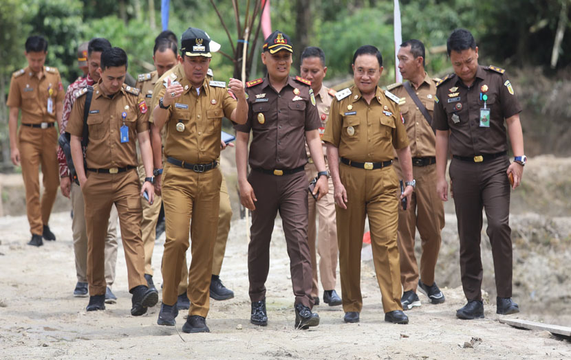 Pemkab Lampung Barat Beri Apresiasi Kejari, Dorong Program Ketahanan Pangan