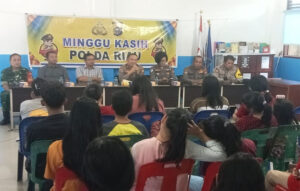 Polda Riau dan Polresta Pekanbaru Gelar Kegiatan Minggu Kasih di Gereja Advent Sukajadi
