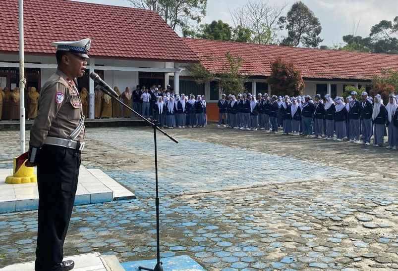 Sat Lantas Polres Lampung Barat Gelar Police Go To School Sambut HUT Lalu Lintas Polri Ke 70