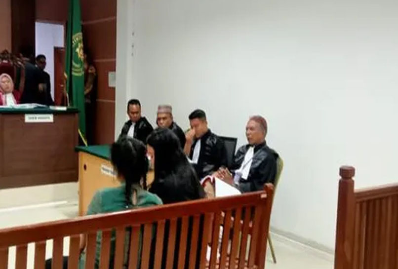 ART Asal Sumba Barat NTT Disiksa Dan Di Paksa Makan Kotoran Anjing Oleh Majikannya Di Batam