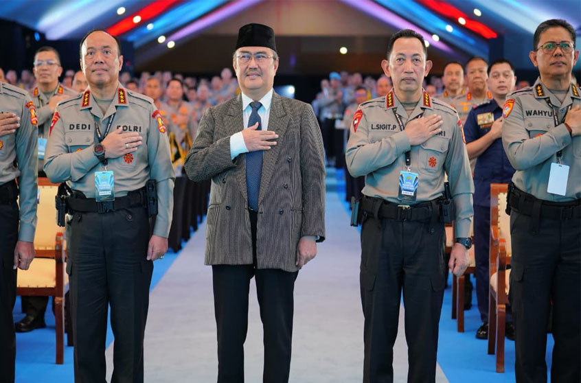 Gelar Apel Kasatwil, Kapolri Berpesan Polri Harus Tetap Semangat Tingkatkan Pelayanan Untuk Masyarakat