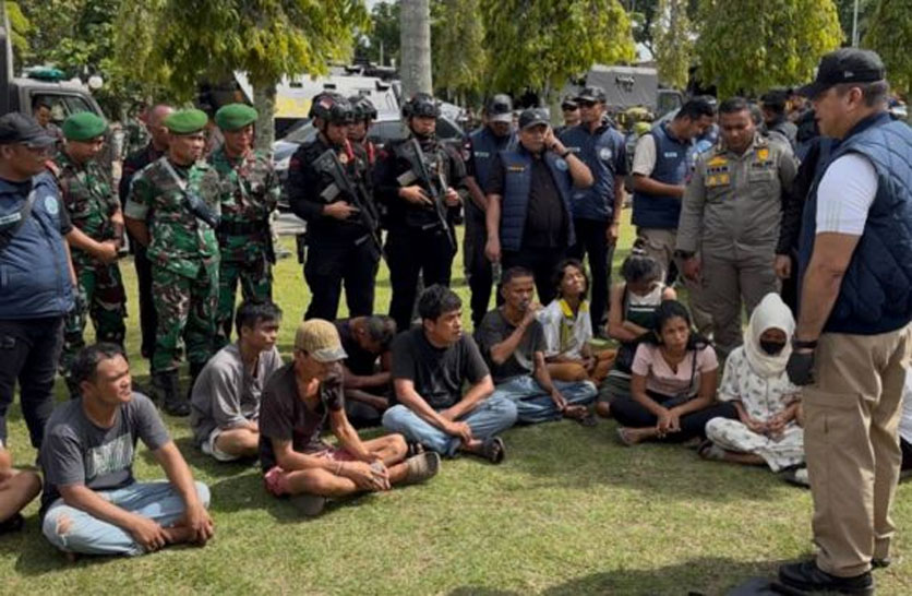 Kampung Narkoba Di Pekanbaru Di Grebek, 14 Orang Berhasil Diamankan