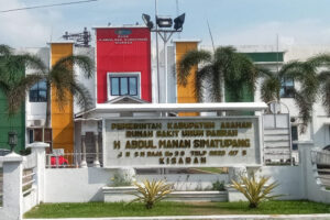 Oknum Petugas Pranata Laboratorium Pemeriksaan Darah RSUD HAMS Kisaran Jebolan Alumni Kimia Industri, Kok Bisa ?