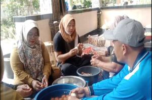 Pemerintah Desa Meranti Mendirikan Dapur Umum Untuk Korban Bencana Banjir
