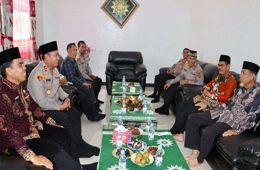 Ketua Pimpinan Wilayah Muhammadiyah Provinsi Jambi, Sambut Hangat Kunjungan Kapolres Sarolangun