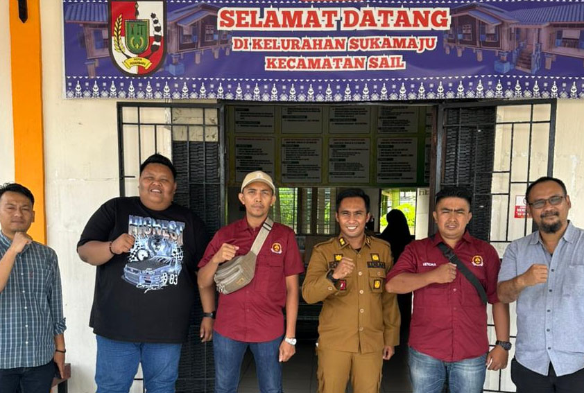 Lurah Kelurahan Sukamaju Kec. Sail Pekanbaru Terima Kunjungan Pengurus Koperasi Payung Negeri Bertuah