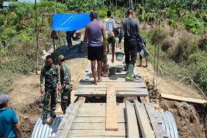Satgas Gulbencal Kodam I/BB Rampungkan Pembangunan Jembatan Aramco di Desa Lalaona’a