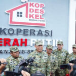 Pangdam I/BB Mayjen TNI Hendy Antariksa Ikuti Vidcon Launching 1.061 KDKMP oleh Presiden RI