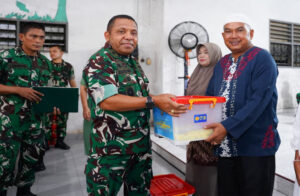 Irdam I/BB Brigjen TNI Josafath Robert M. Duka Pimpin Bakti Sosial dalam Rangka HUT ke-76 Kodam I/BB