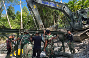 Jembatan Modular Bantuan Presiden Prabowo di Desa Botombawo Nias Utara Capai 92 Persen