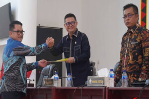 PJ. Sekda Hadiri Paripurna DPRD Kabupaten Nias Selatan