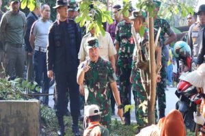 Kodam XIX Tuanku Tambusai Perkuat Semangat Gotong Royong Lewat Karya Bakti Massal di Pekanbaru