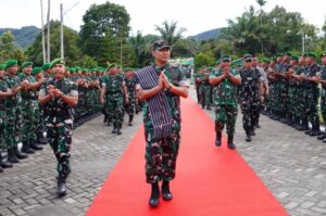 Pangdam I/BB Mayjen TNI Hendy Antariksa Tinjau Kesiapan Yonif TP 906/SLG, Tekankan Profesionalisme Prajurit