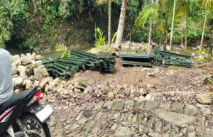 Pembangunan Jembatan Sungai Lalimbo Terhenti, Warga Berharap Kepada Pangdam I/BB Untuk Tetap Melanjutkannya