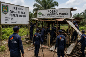 Anarkis, Ratusan Satpam PT BSP Hancurkan Posko HKTI Asahan di Atas Lahan Eks HGU Milik Pemkab