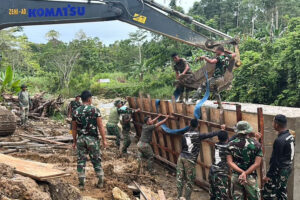 Bakti TNI, Pembangunan Jembatan Modular di Gunungsitoli Masuki Tahap Pengecoran Abutmen