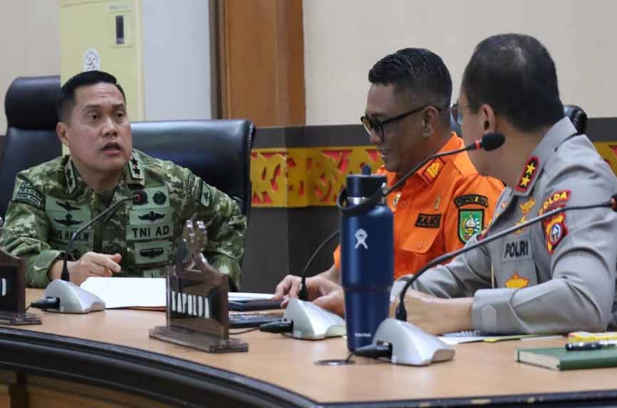 Kodam XIX/Tuanku Tambusai Bersama Forkopimda Riau Matangkan Langkah Cepat Hadapi Karhutla