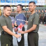 Pangdam XIX/Tuanku Tambusai Mayjen TNI Agus Hadi Waluyo Serahkan Kendaraan Dinas, Perkuat Kesiapan Operasional Satuan